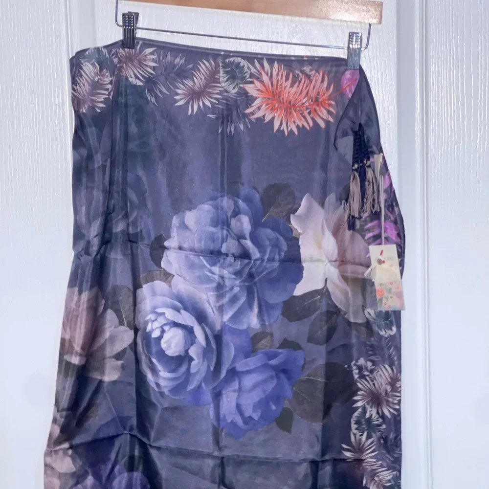 NEW JOHNNY WAS GREY Purple SCARF $110 Floral Print Tassels 100% Silk
